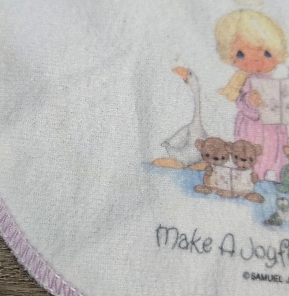 Vintage Precious Moments Samuel J Butcher White Baby Bib Make a Joyful Noise